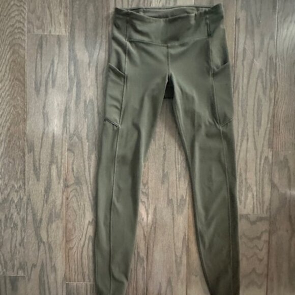 Lululemon Dark Olive green Leggings With side Pockets and Small Hole - Picture 2 of 16